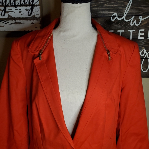 Calvin Klein Red Suit Jacket Size 12 Form Fitting. - Picture 8 of 16